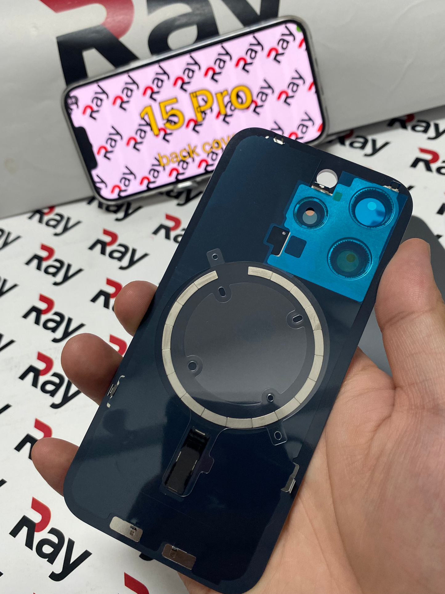 BACK COVER IPHONE 15 PRO