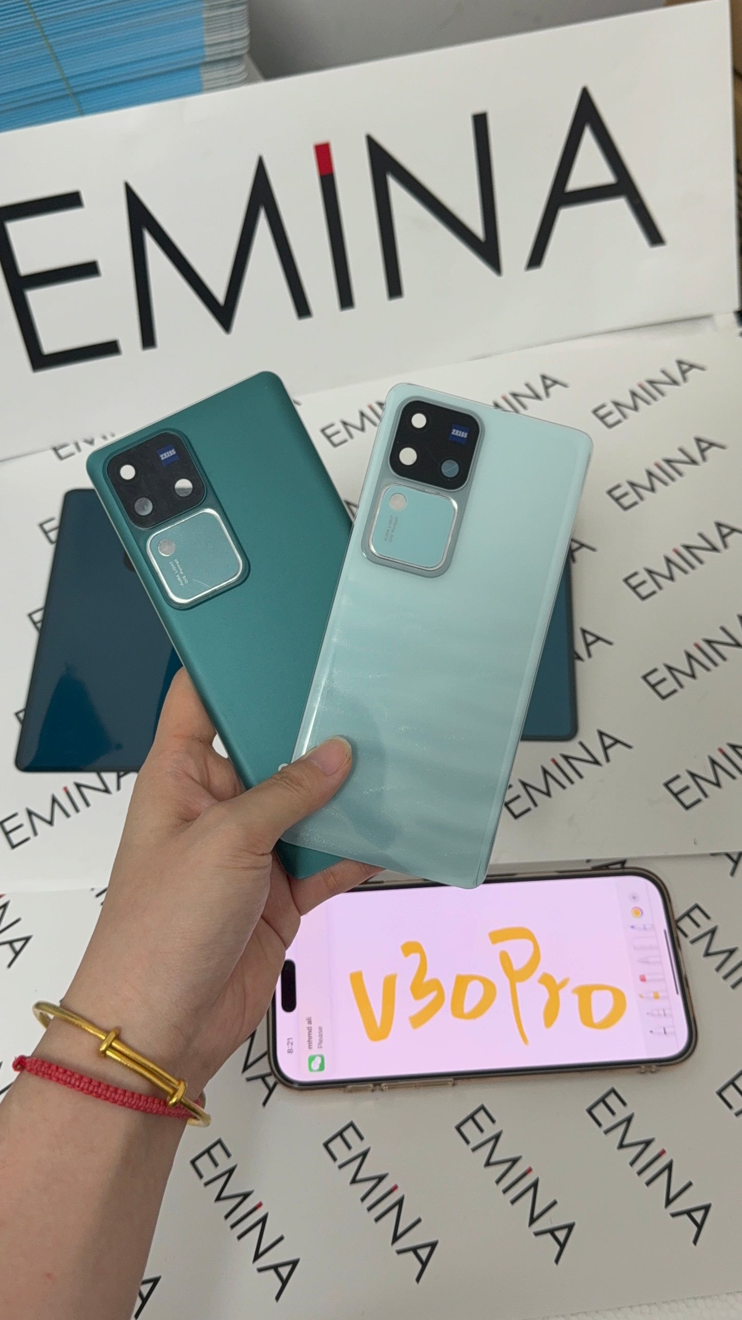 BACK COVER V30 Pro